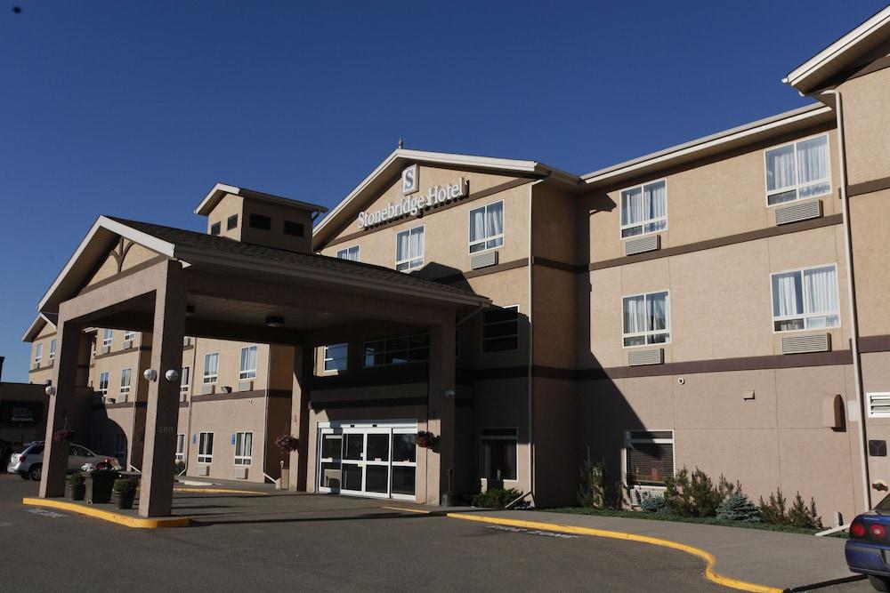 Stonebridge Hotel Dawson Creek Exterior foto