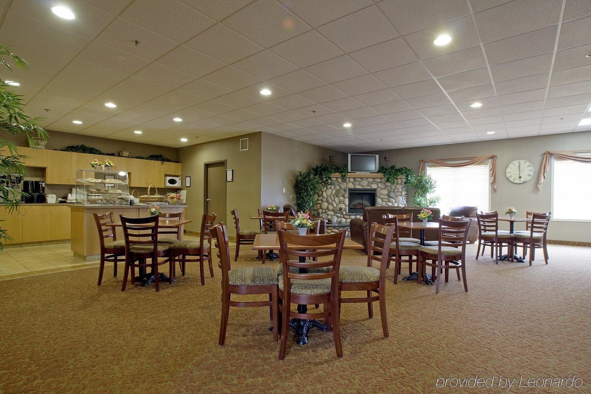 Stonebridge Hotel Dawson Creek Restaurante foto