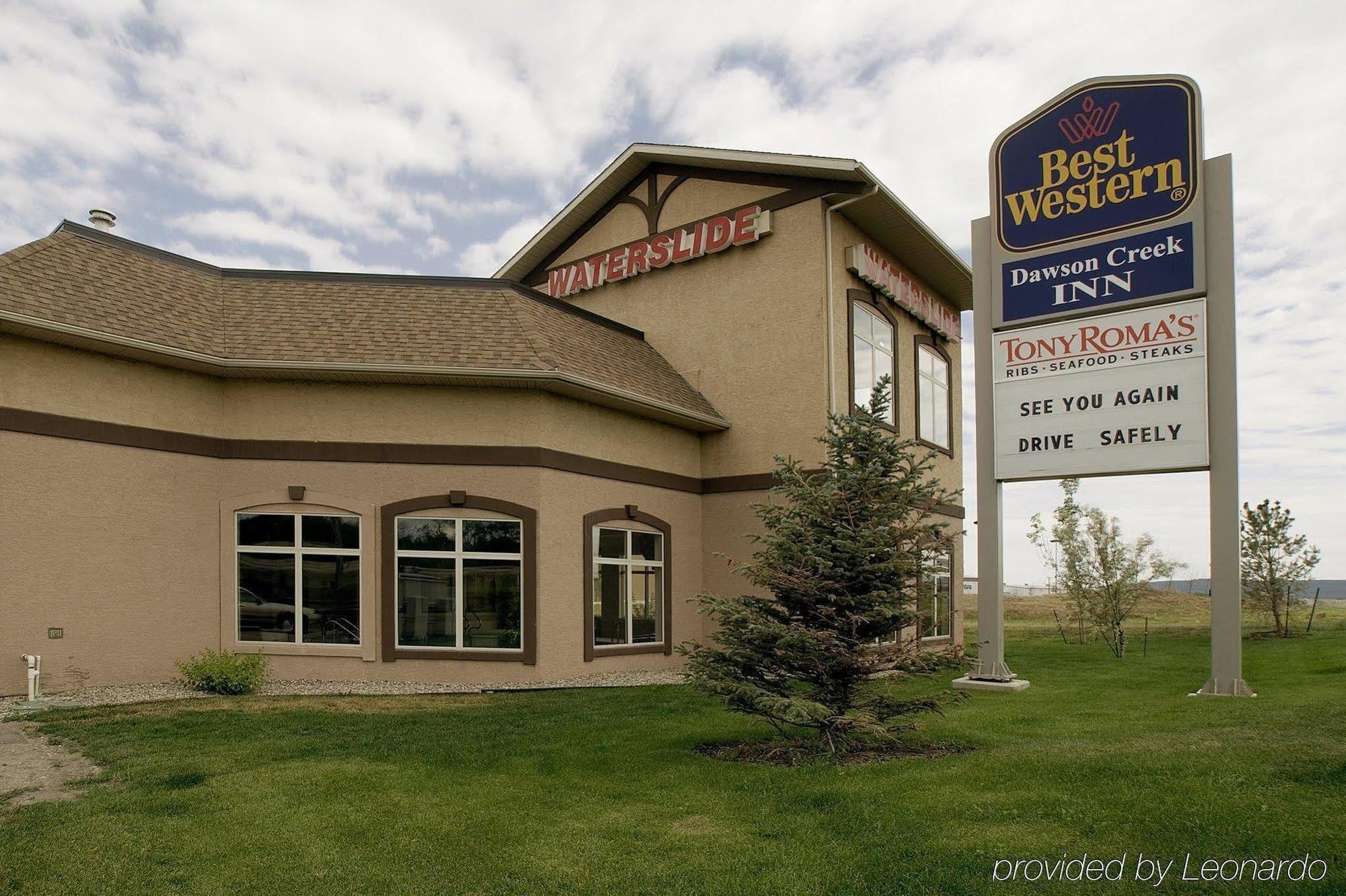 Stonebridge Hotel Dawson Creek Exterior foto